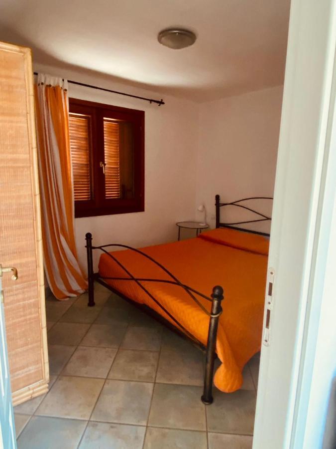 Residenze Il Girasole Aparthotel Golfo Aranci Buitenkant foto