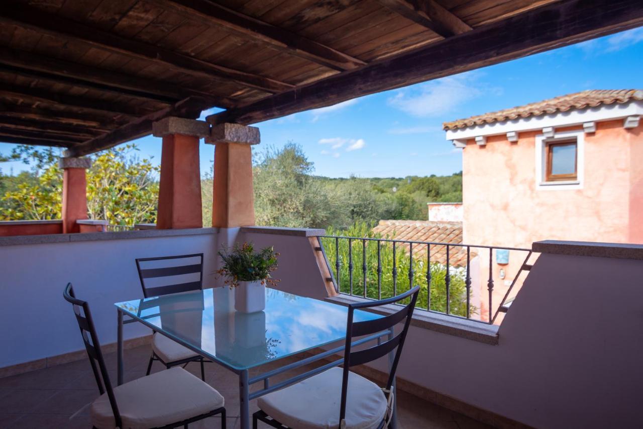 Residenze Il Girasole Aparthotel Golfo Aranci Buitenkant foto