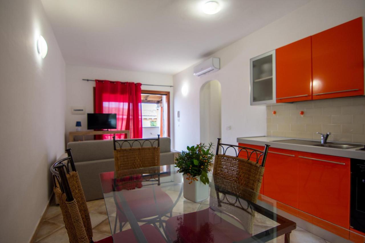 Residenze Il Girasole Aparthotel Golfo Aranci Buitenkant foto