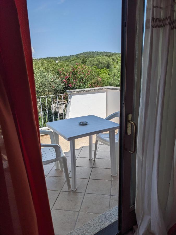 Residenze Il Girasole Aparthotel Golfo Aranci Buitenkant foto
