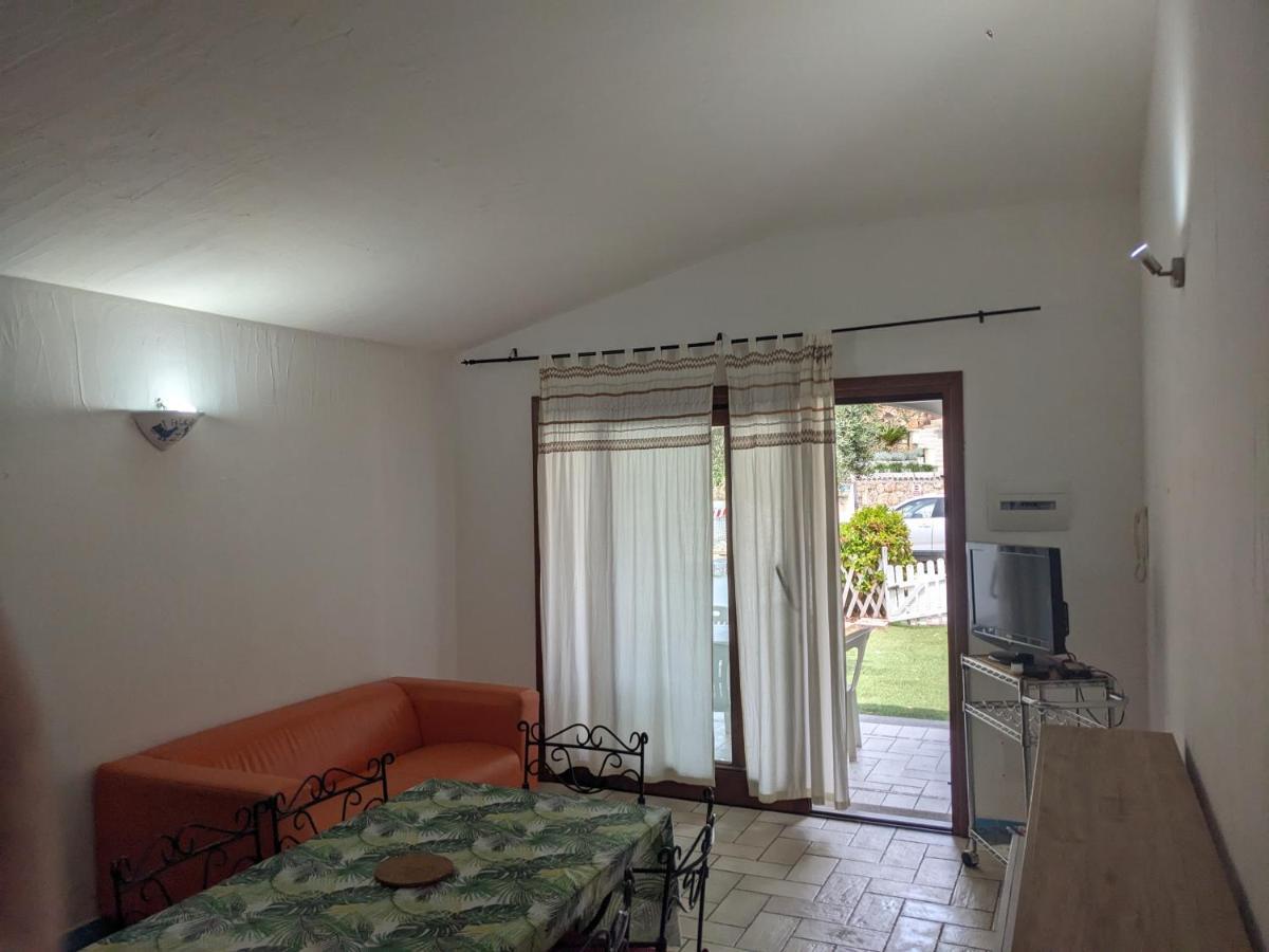 Residenze Il Girasole Aparthotel Golfo Aranci Buitenkant foto