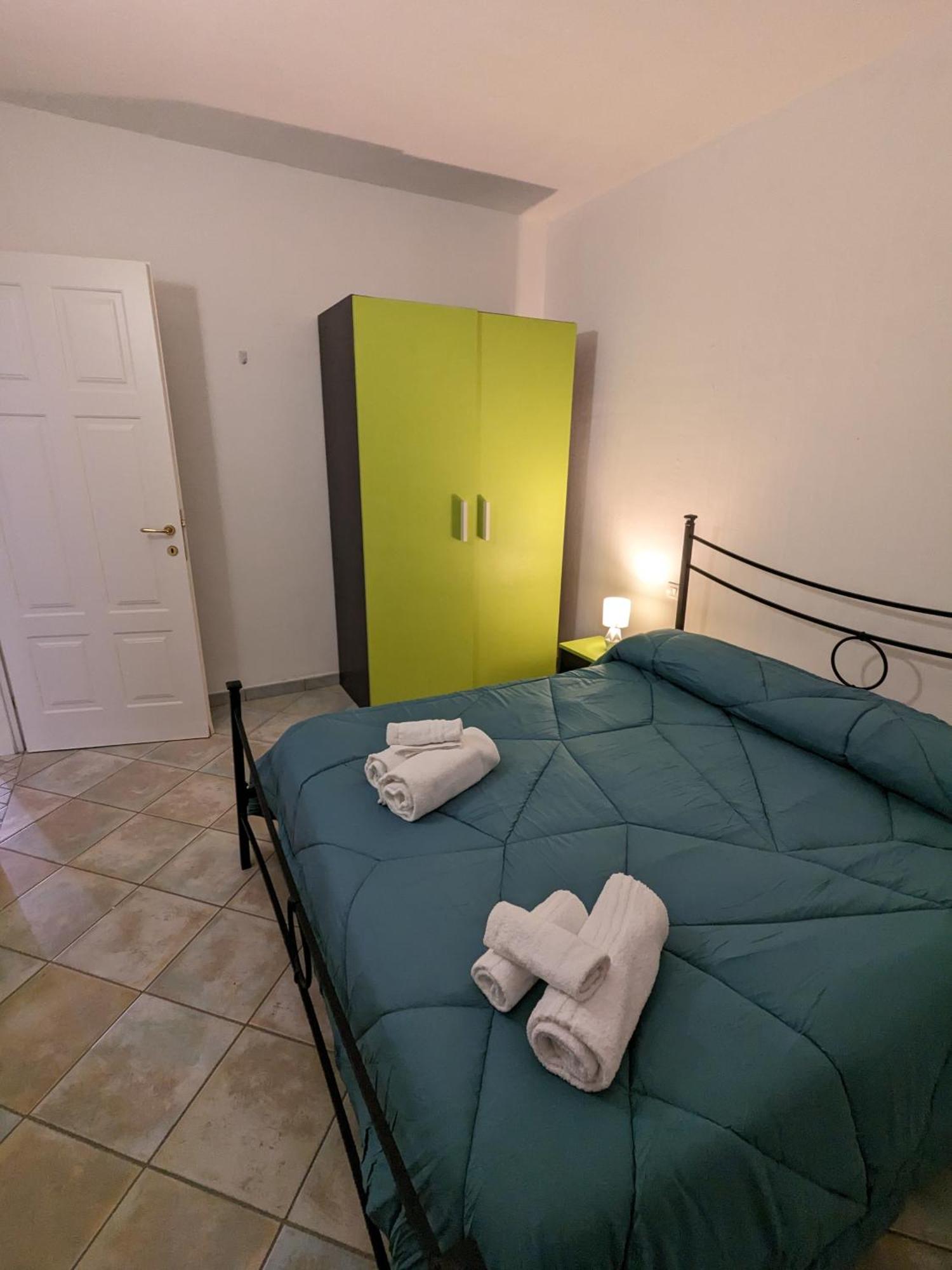Residenze Il Girasole Aparthotel Golfo Aranci Buitenkant foto